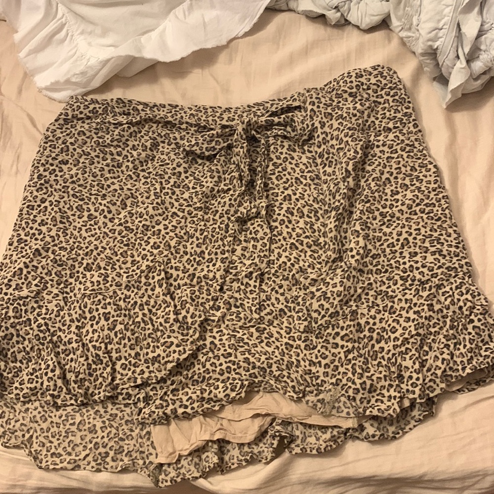 Abercrombie & Fitch Leopard print skirt